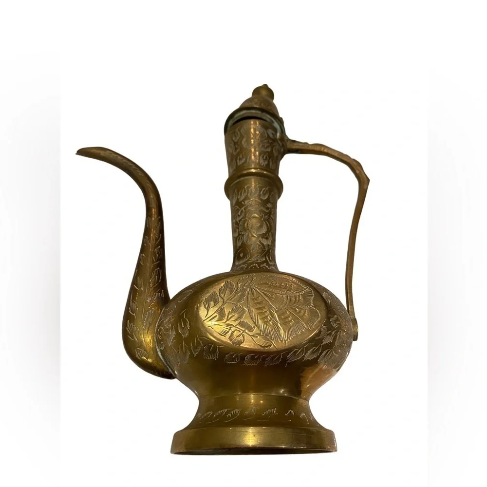 Vintage 1960’s  India Etched Brass Surah Dallah Genie Teapot Pitcher